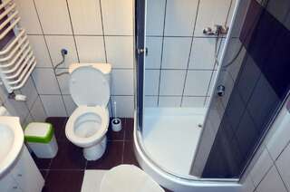 Проживание в семье KEISA Noclegi Новы-Сонч Трехместный номер с собственной ванной комнатой-5